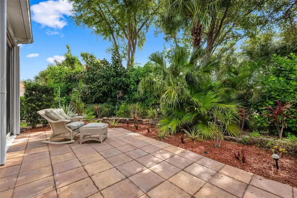 102 Braemar Avenue Venice FL 34293