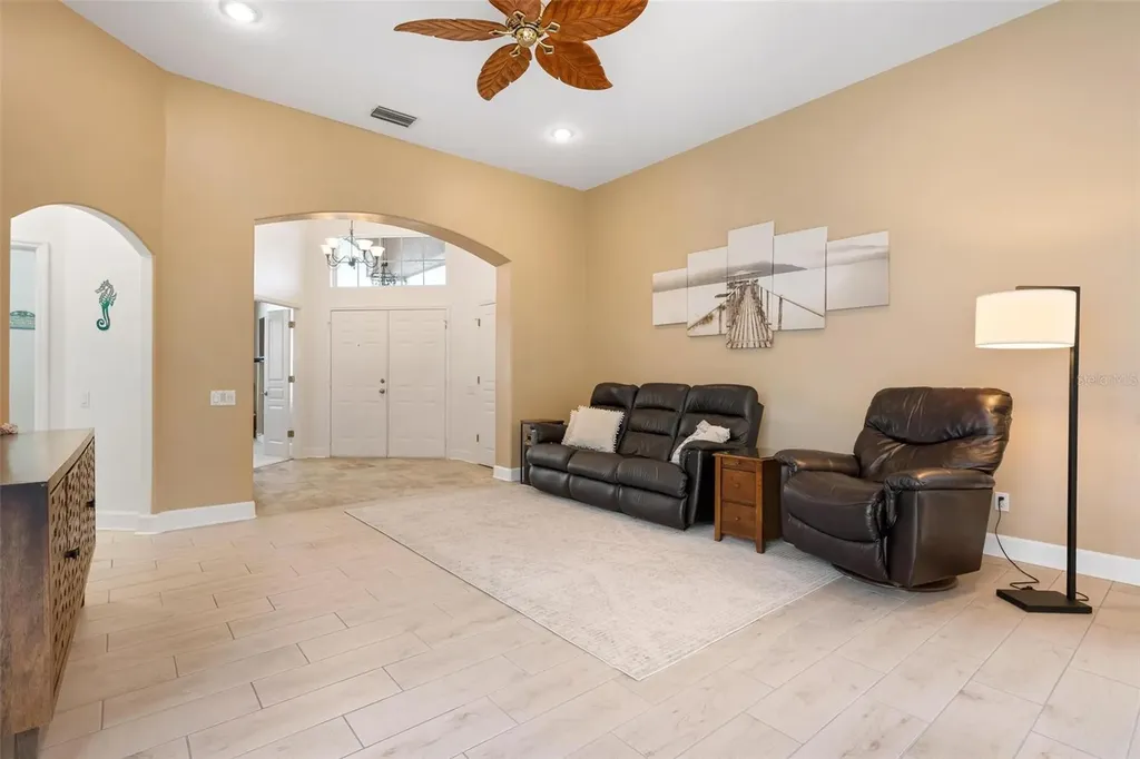 102 Braemar Avenue Venice FL 34293