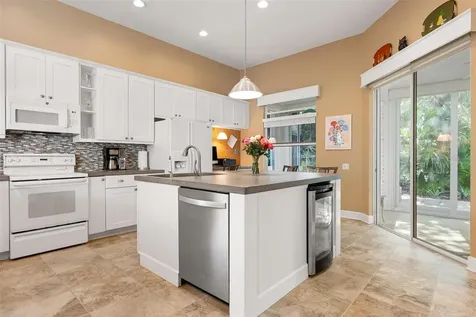 102 Braemar Avenue Venice FL 34293