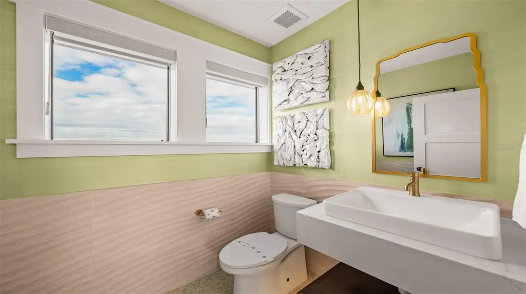 1142 Windsong Lane Sarasota FL 34242