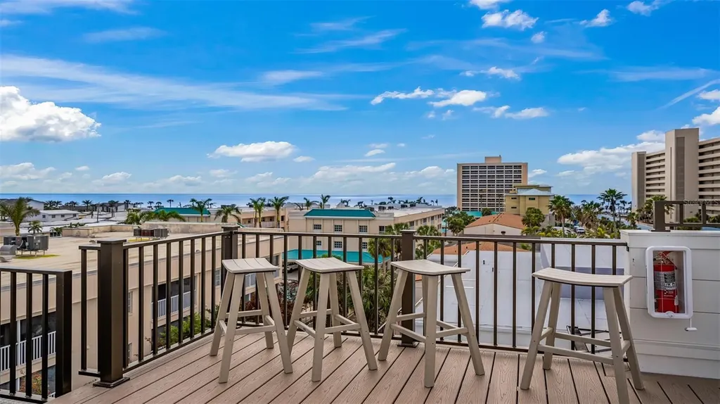 1142 Windsong Lane Sarasota FL 34242