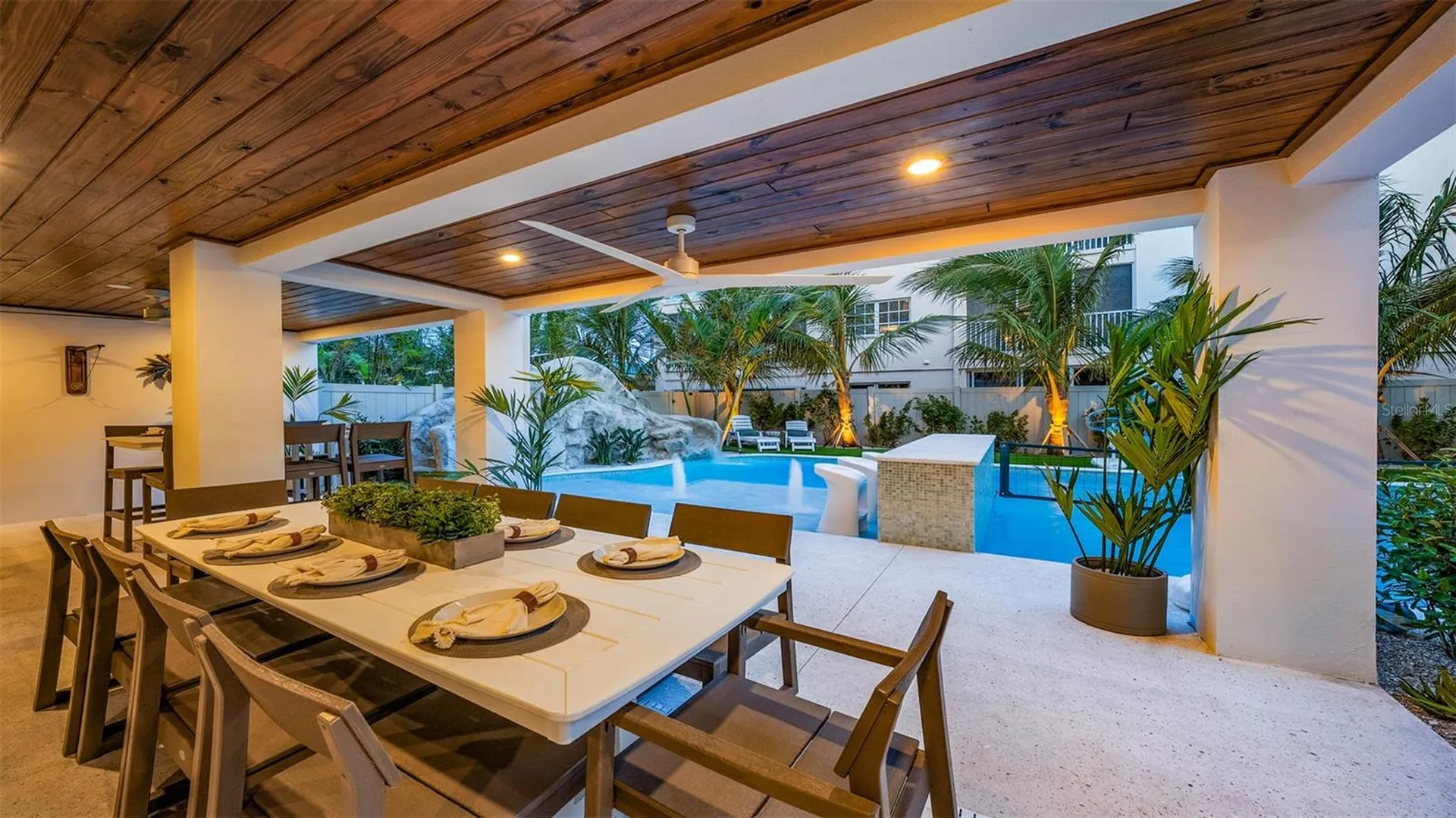 1142 Windsong Lane Sarasota FL 34242