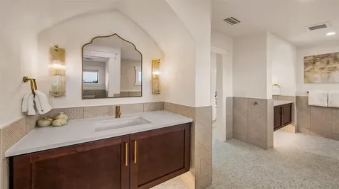 1142 Windsong Lane Sarasota FL 34242