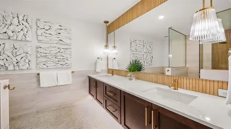1142 Windsong Lane Sarasota FL 34242