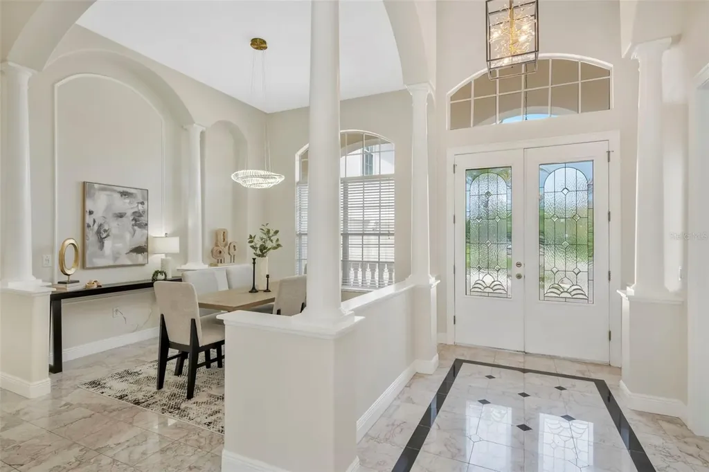 5909 Zaki Lane Apollo Beach FL 33572