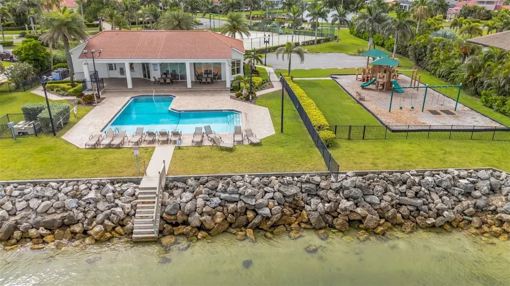 5909 Zaki Lane Apollo Beach FL 33572
