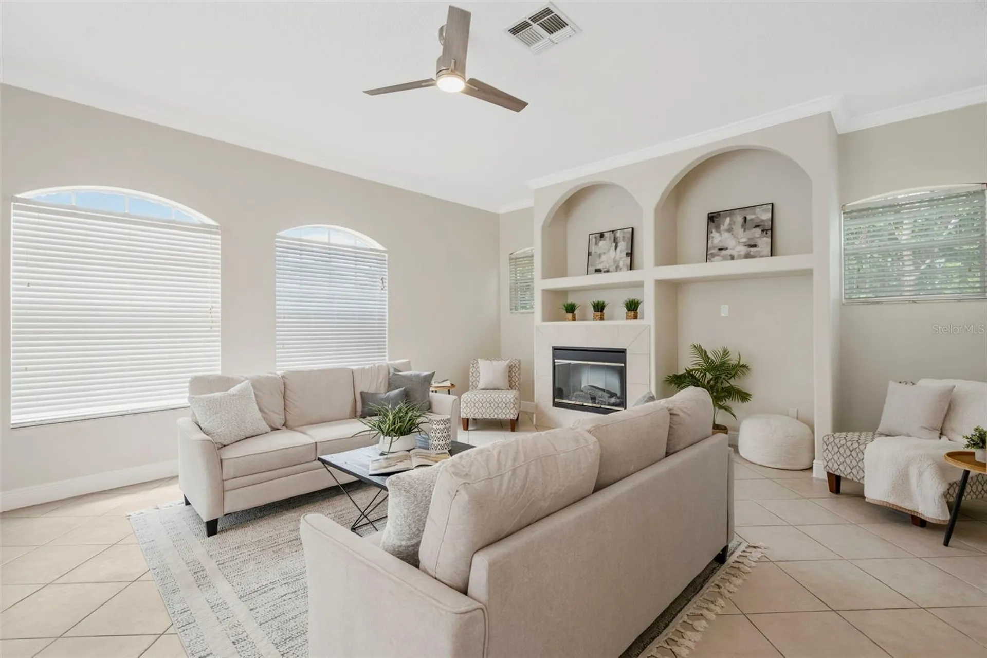 5909 Zaki Lane Apollo Beach FL 33572