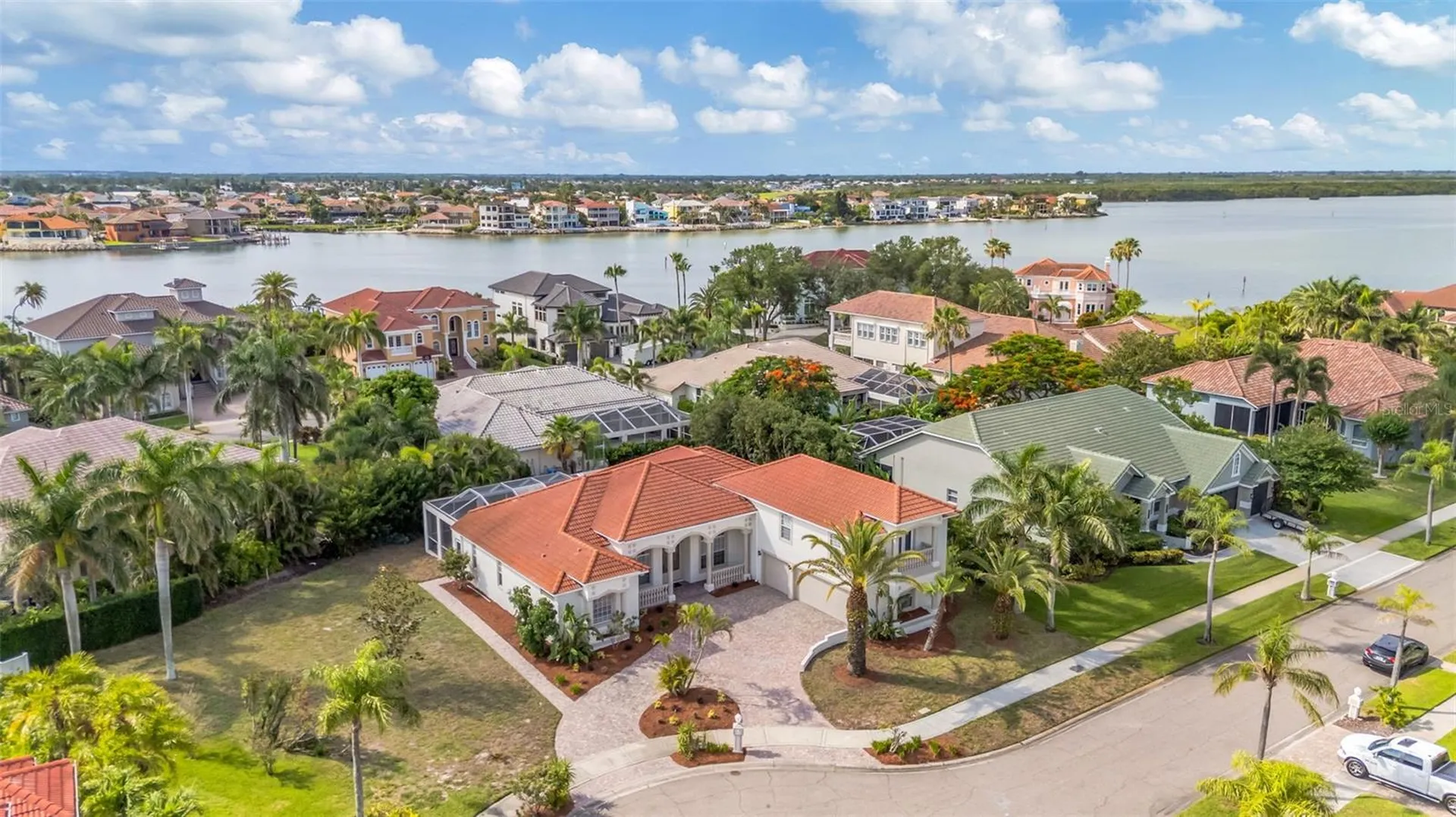 5909 Zaki Lane Apollo Beach FL 33572
