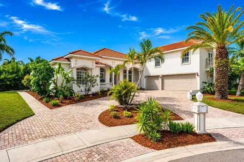 5909 Zaki Lane Apollo Beach FL 33572