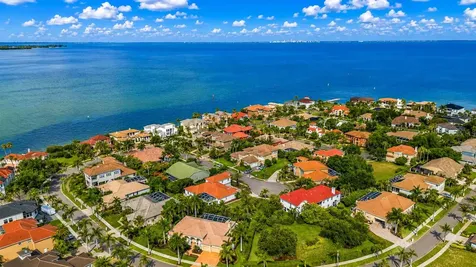 5909 Zaki Lane Apollo Beach FL 33572