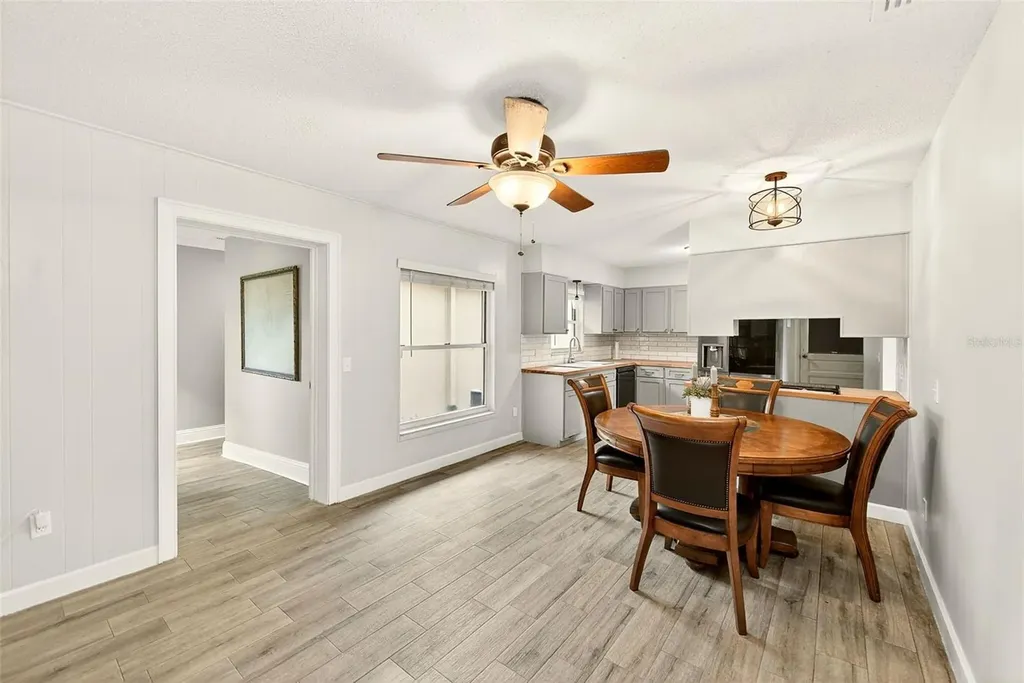 1017 Carolina Avenue Mulberry FL 33860