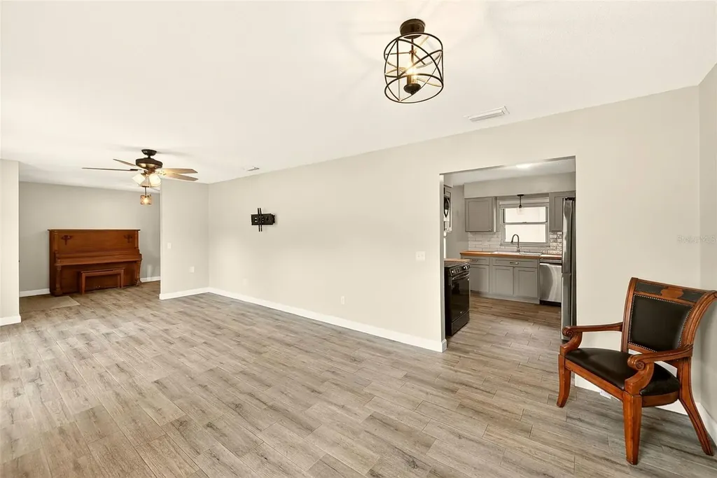 1017 Carolina Avenue Mulberry FL 33860