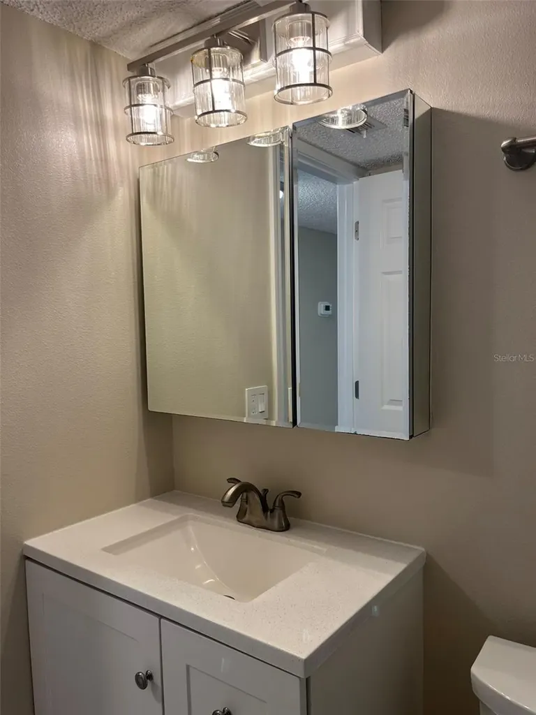 5521 Bay Boulevard Port Richey FL 34668