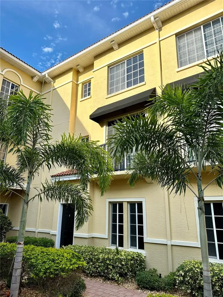 5213 Beach Breeze Court Tampa FL 33609