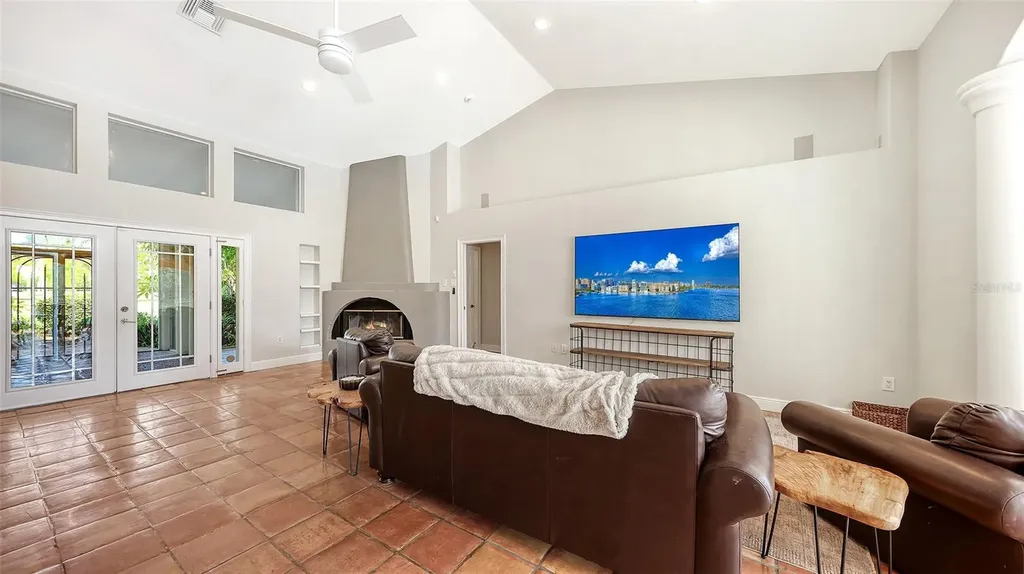 4935 Riverwood Avenue Sarasota FL 34231