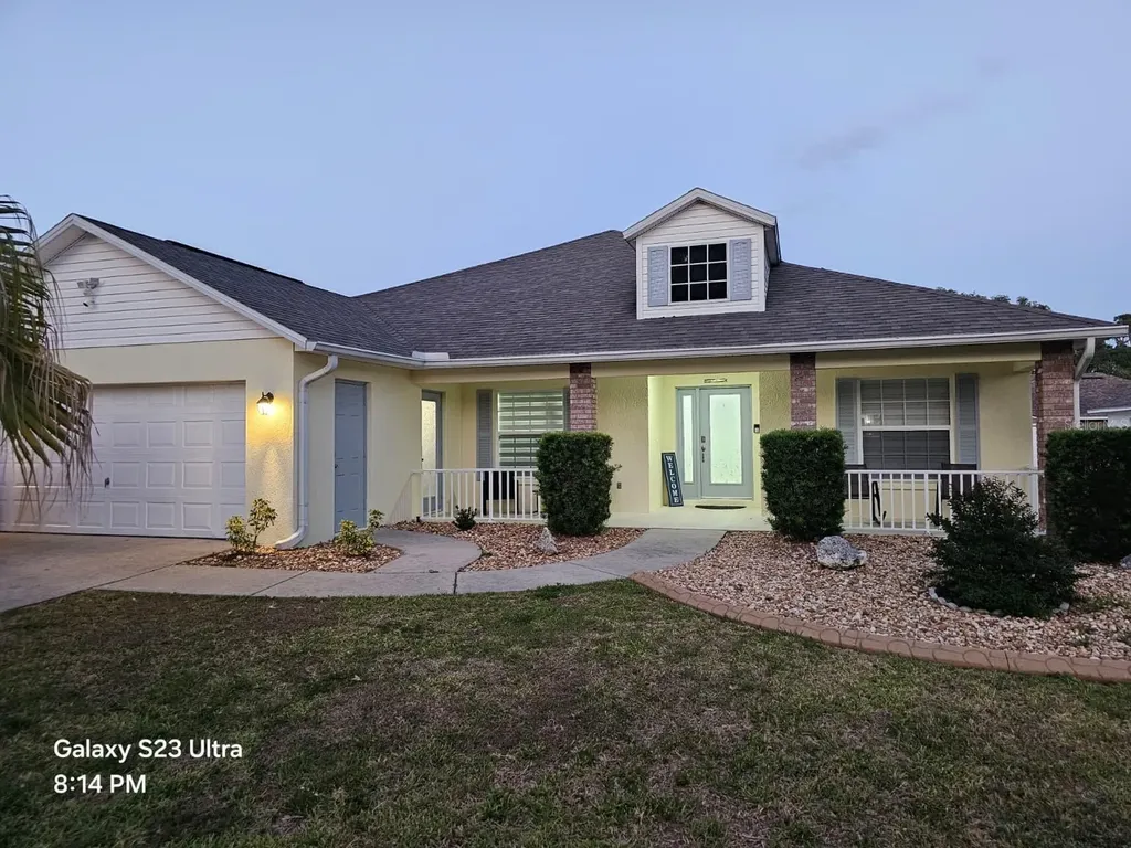 2256 Towering Oaks Circle Seffner FL 33584