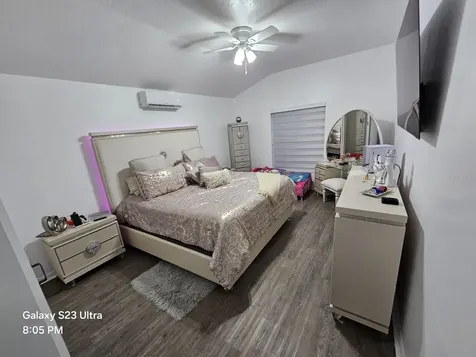 2256 Towering Oaks Circle Seffner FL 33584