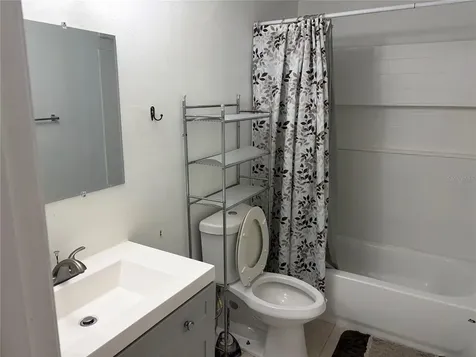 10103 Flair Court Tampa FL 33615