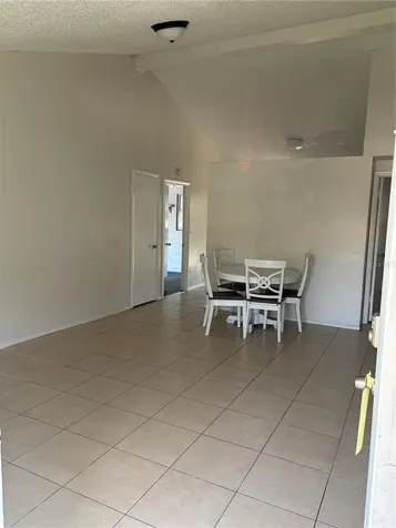 10103 Flair Court Tampa FL 33615
