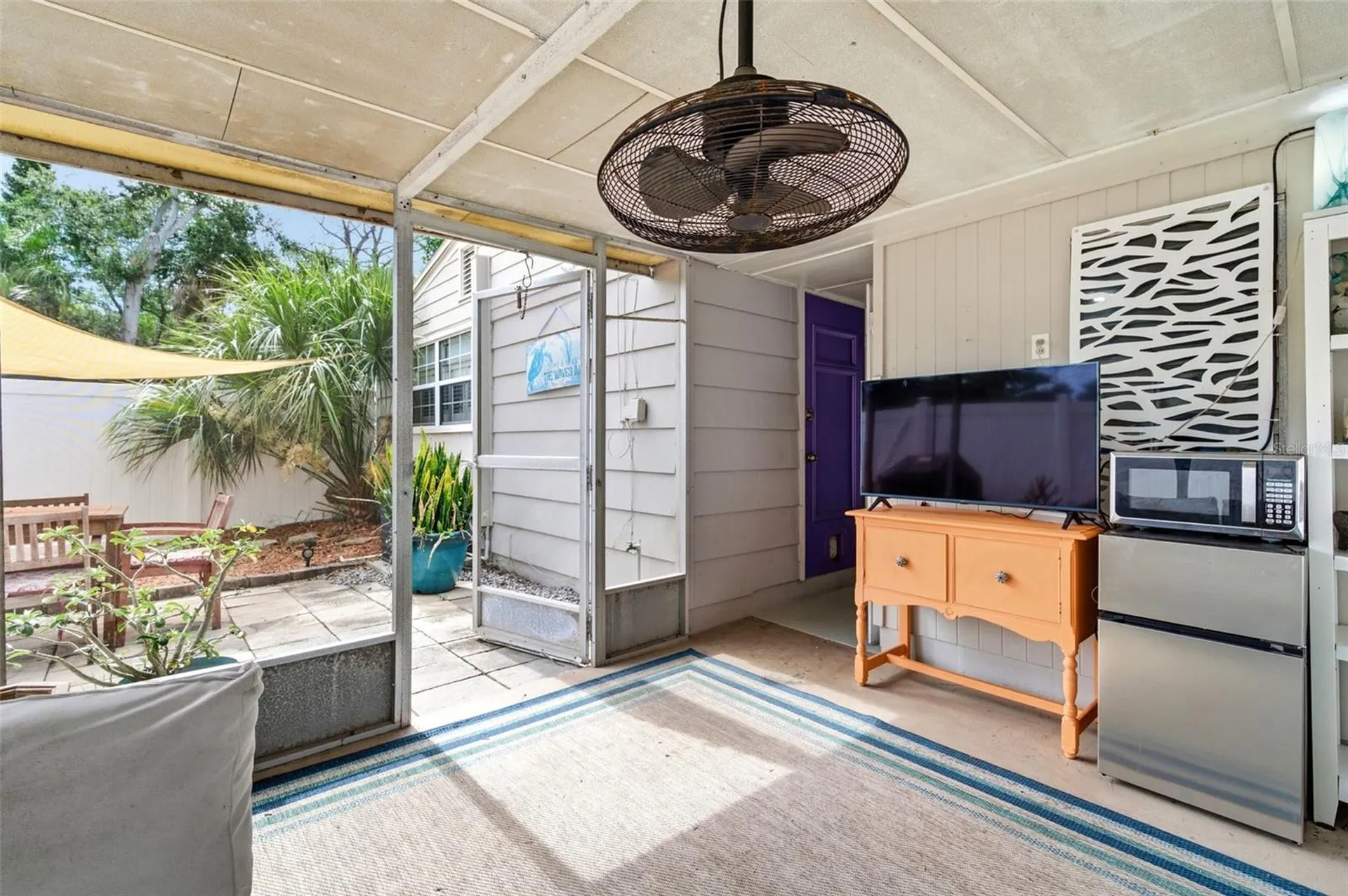 652 Lexington Street Dunedin FL 34698