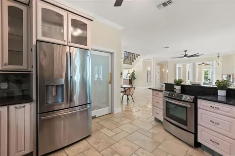255 W George Avenue Maitland FL 32751