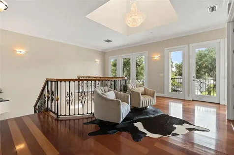 255 W George Avenue Maitland FL 32751