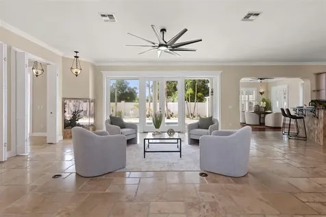 255 W George Avenue Maitland FL 32751