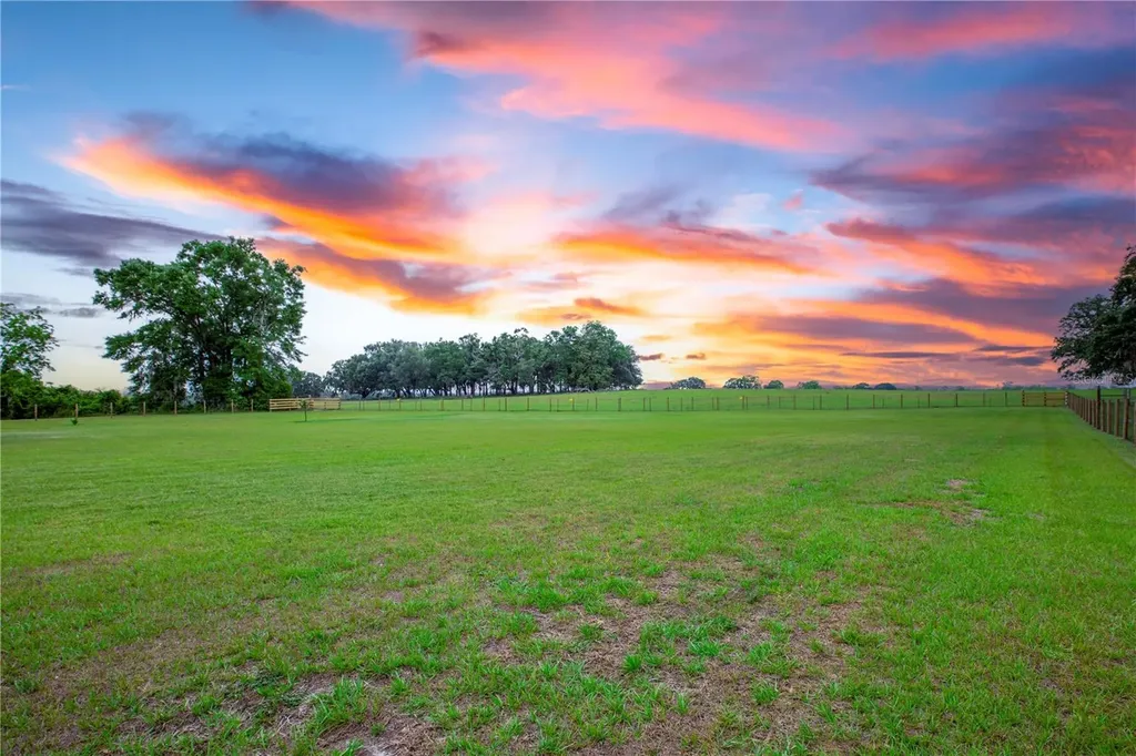 6694 S Us Highway 441 Lake City FL 32025