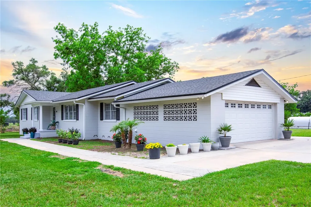 6694 S Us Highway 441 Lake City FL 32025