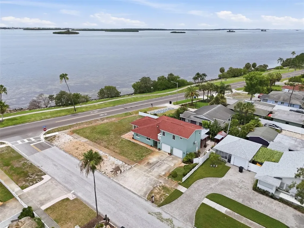 1963 Edgewater Drive Clearwater FL 33755