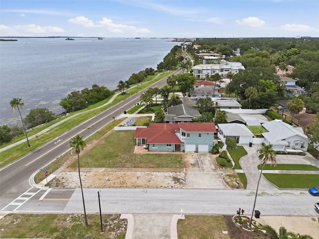 1963 Edgewater Drive Clearwater FL 33755