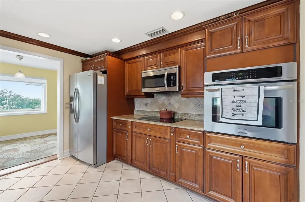 1963 Edgewater Drive Clearwater FL 33755