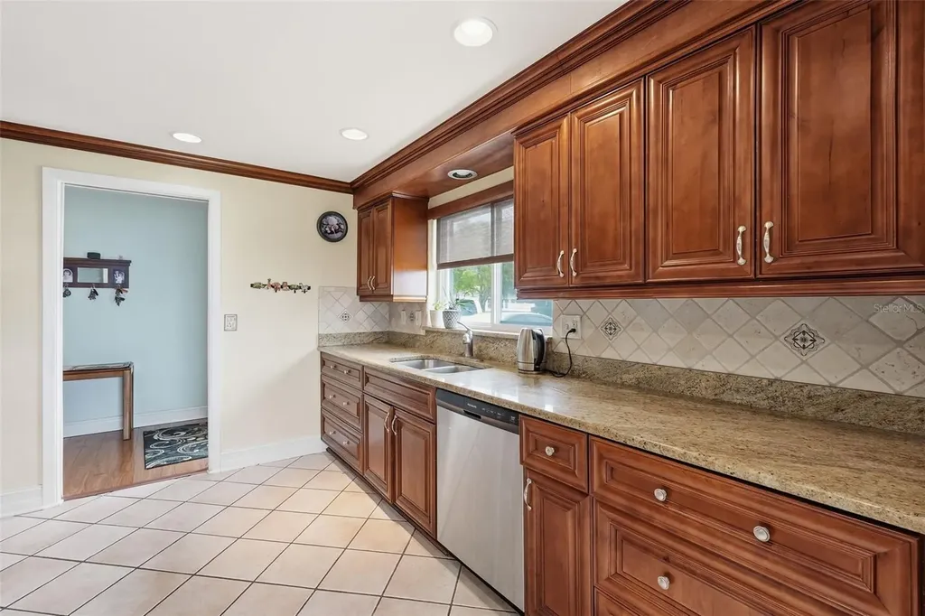 1963 Edgewater Drive Clearwater FL 33755