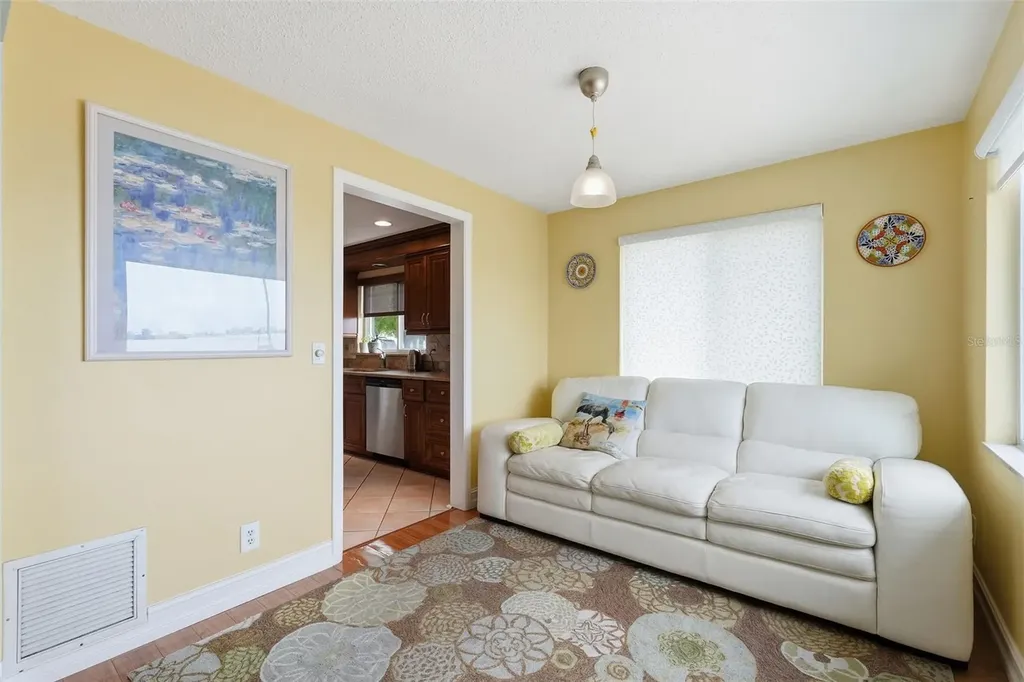 1963 Edgewater Drive Clearwater FL 33755