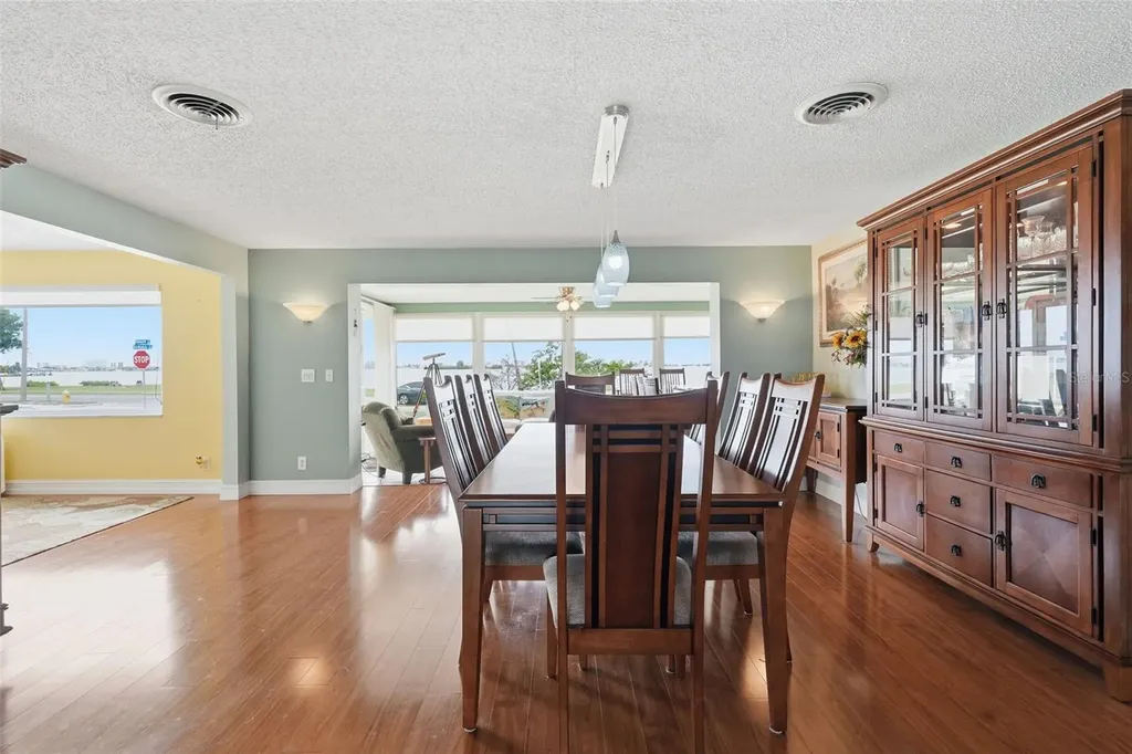 1963 Edgewater Drive Clearwater FL 33755