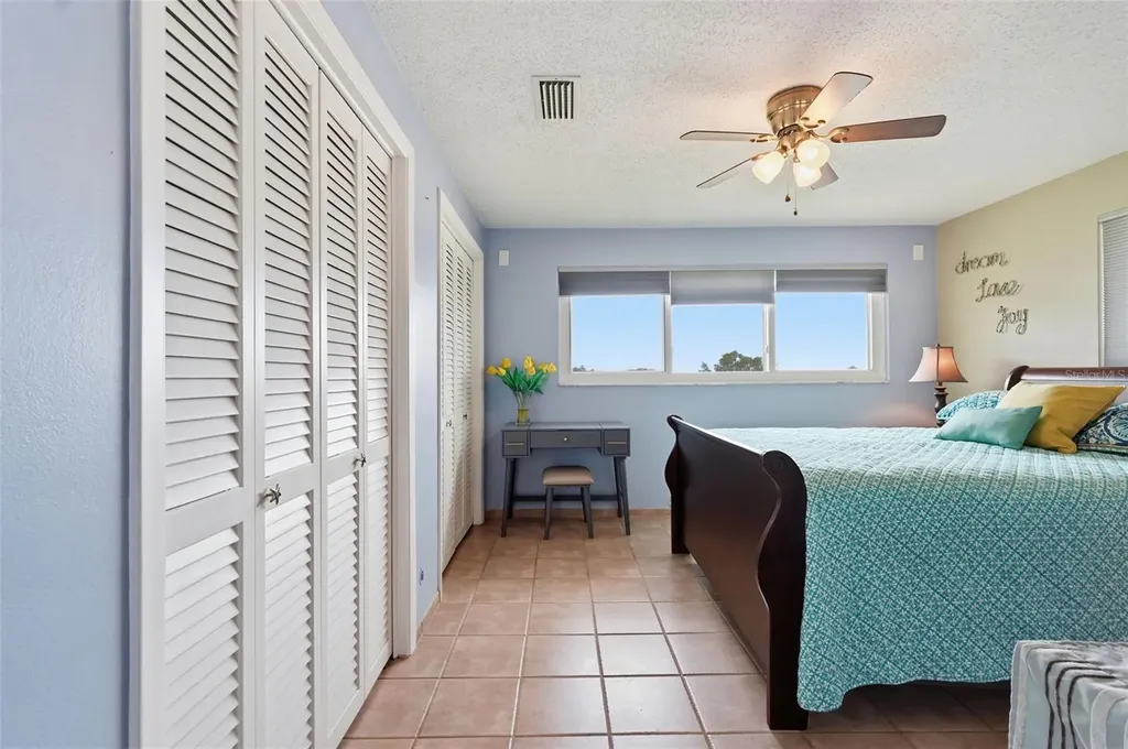 1963 Edgewater Drive Clearwater FL 33755