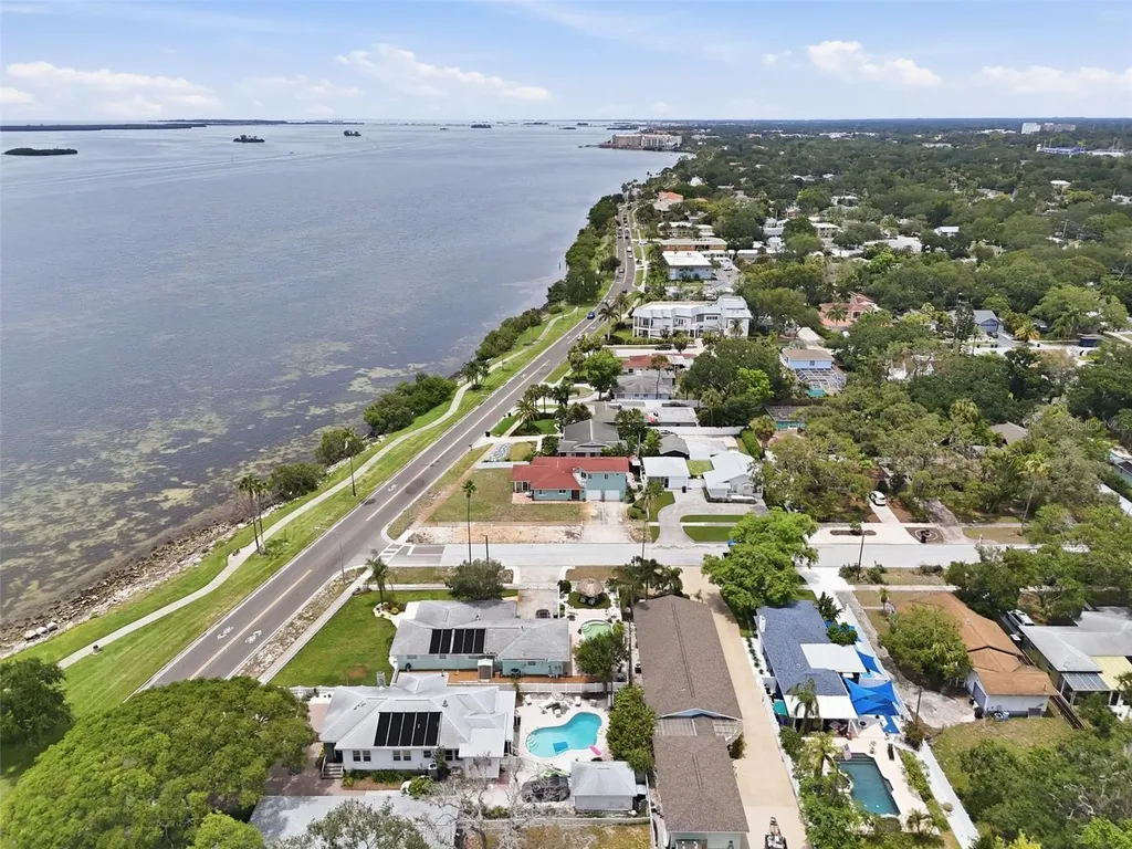 1963 Edgewater Drive Clearwater FL 33755