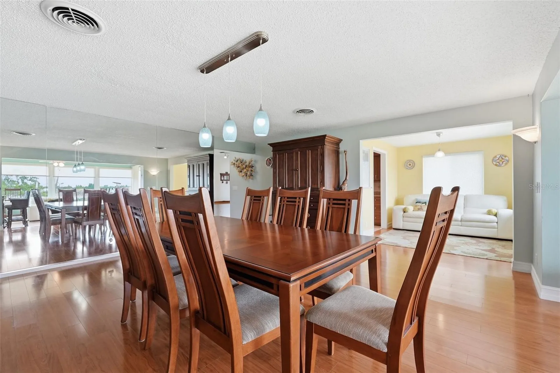 1963 Edgewater Drive Clearwater FL 33755