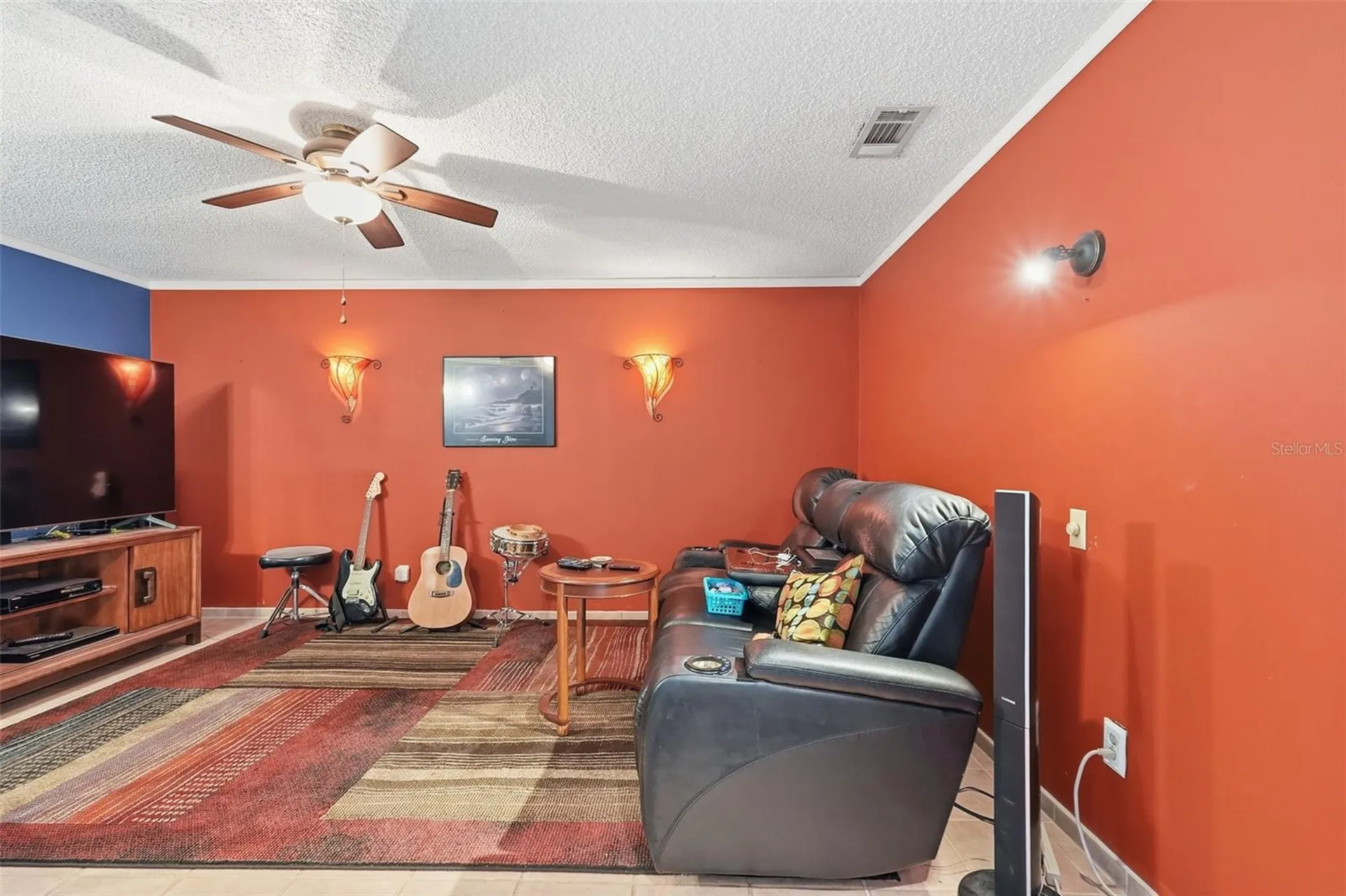 1963 Edgewater Drive Clearwater FL 33755