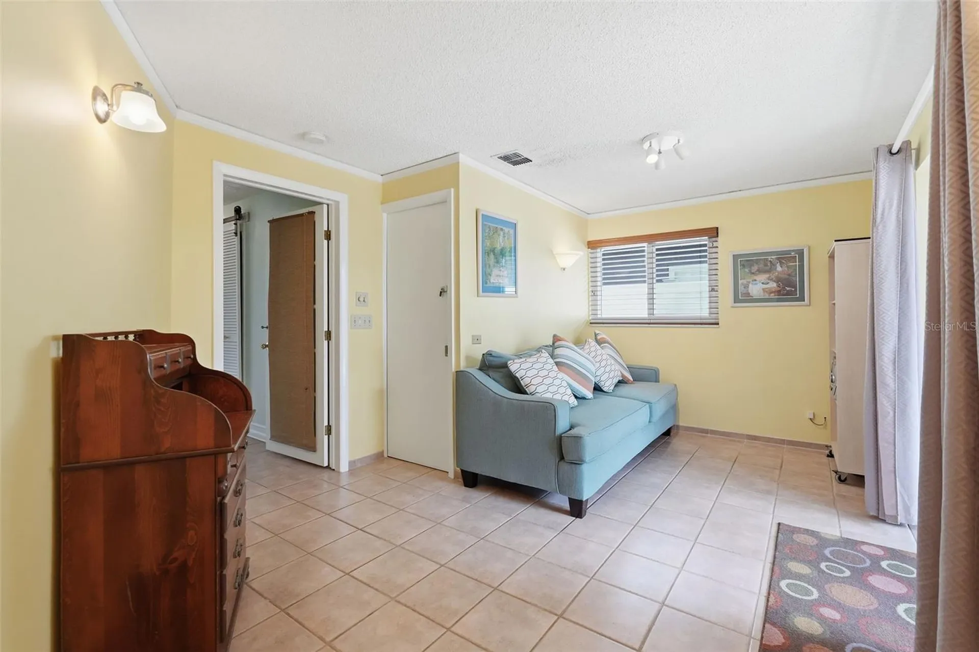 1963 Edgewater Drive Clearwater FL 33755