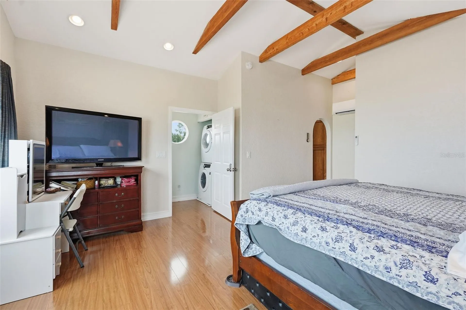 1963 Edgewater Drive Clearwater FL 33755