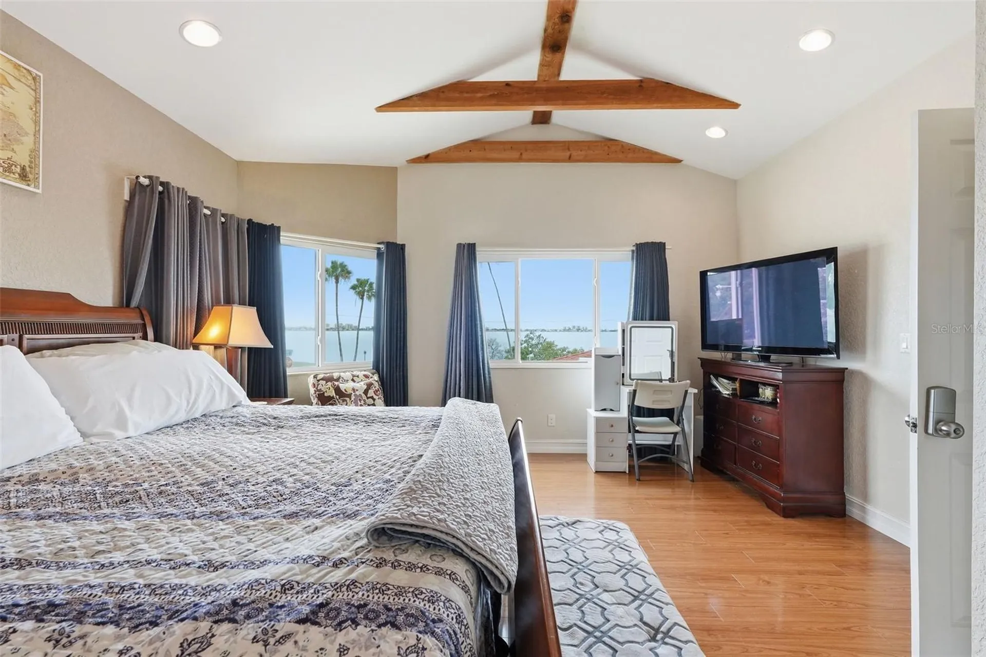 1963 Edgewater Drive Clearwater FL 33755