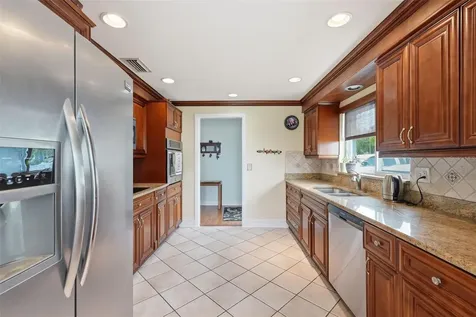 1963 Edgewater Drive Clearwater FL 33755
