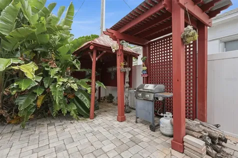 1963 Edgewater Drive Clearwater FL 33755