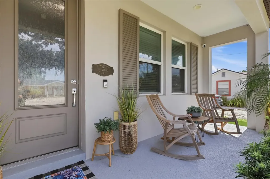 3012 W Leroy Street Tampa FL 33607