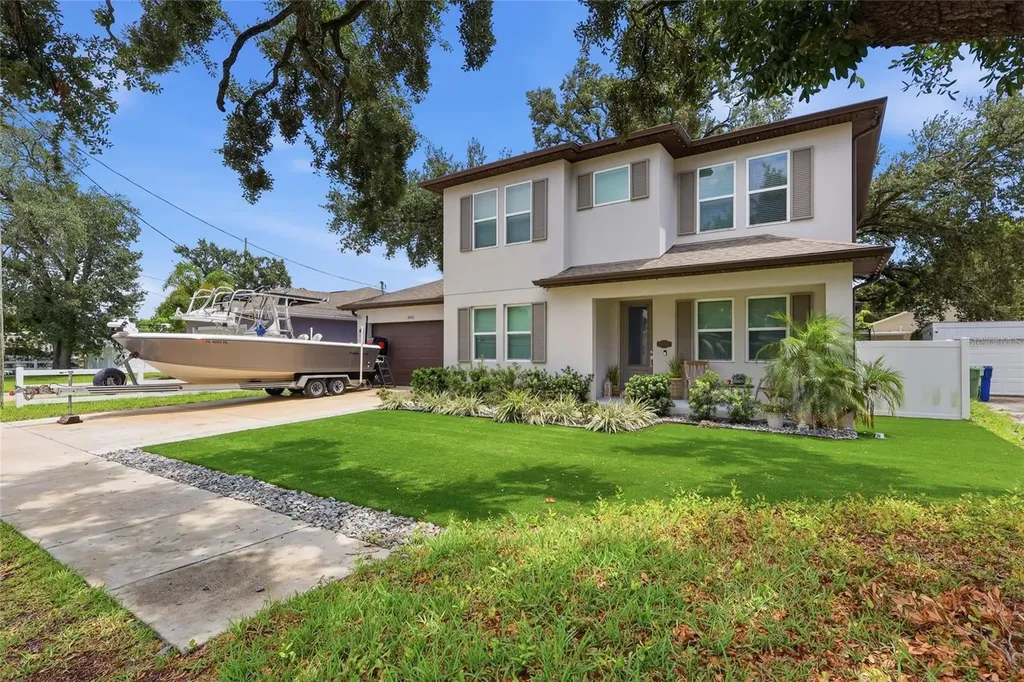 3012 W Leroy Street Tampa FL 33607