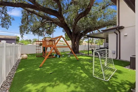 3012 W Leroy Street Tampa FL 33607