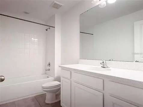 1542 Discovery Street Davenport FL 33896