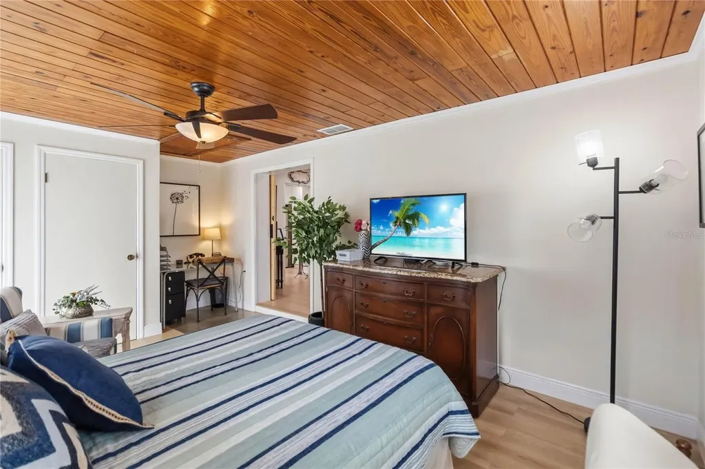 7130 Earlwood Avenue Mount Dora FL 32757
