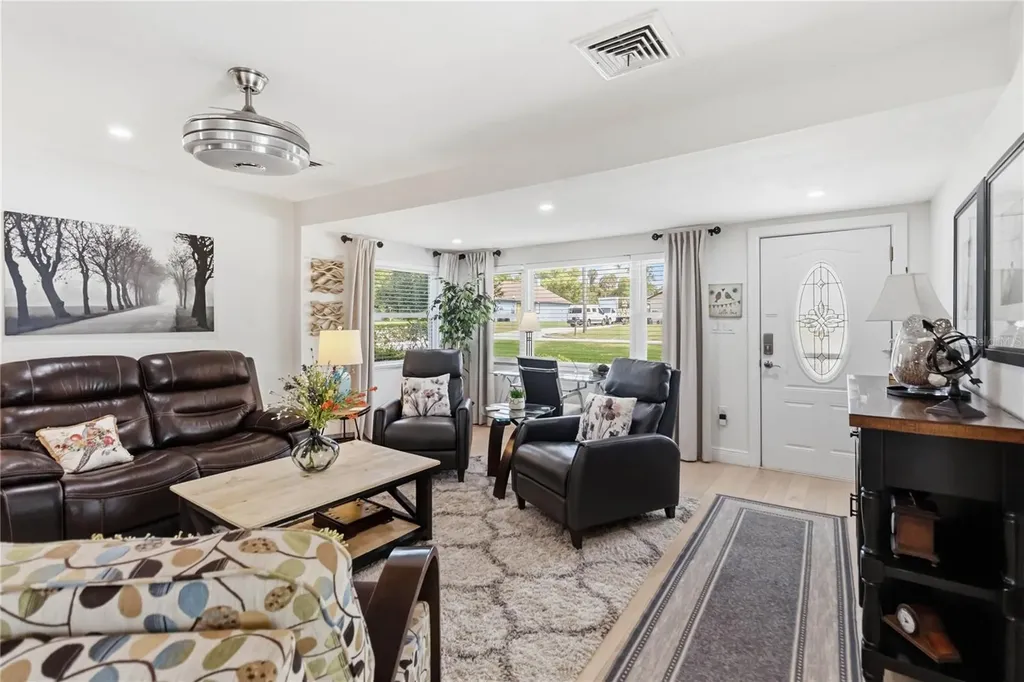 7130 Earlwood Avenue Mount Dora FL 32757